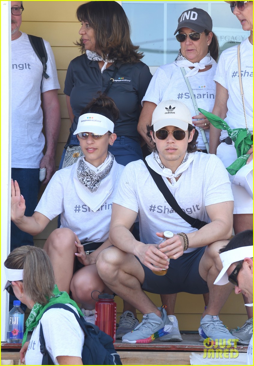 Full Sized Photo of habitat for humanity marquee 47 | Sasha Pieterse