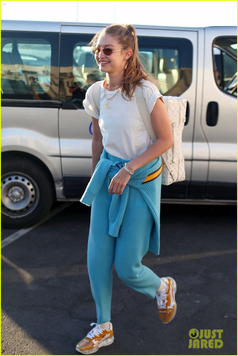 gigi bella hadid land in mykonos for sister alanas birthday 05