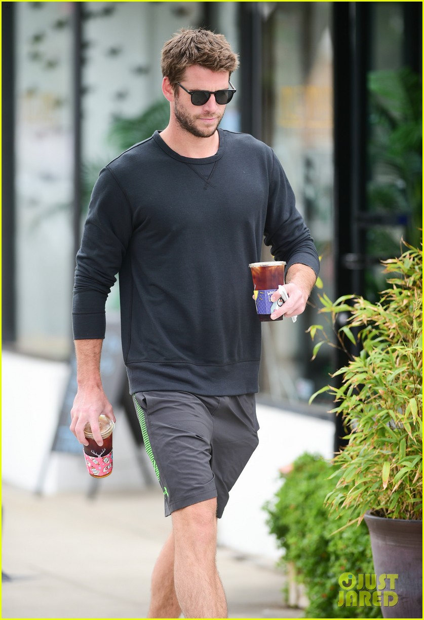 Liam Hemsworth Picks Up Two Cool Drinks To Go After July 4th Surf ...