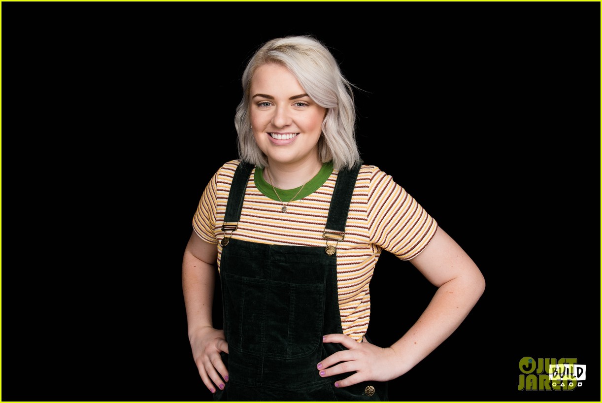 maddie poppe created whirlwind album art with fan on instagram 04