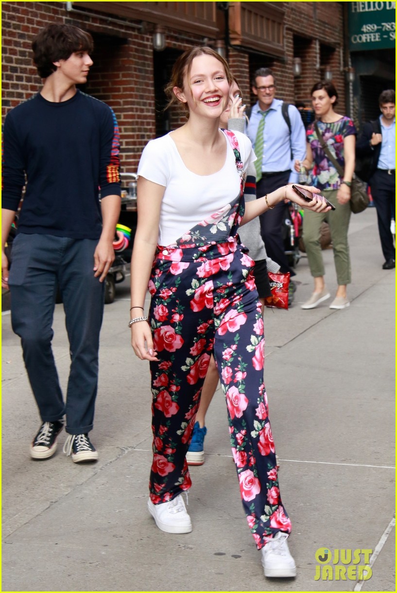 Iris Apatow Just Jared: Celebrity Gossip and Breaking
