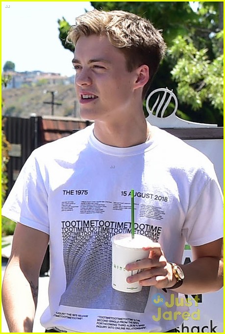 New Hope Club Grabs Lunch Together Out in LA: Photo 1249466 | Blake  Richardson, George Smith, New Hope Club, Reece Bibby Pictures | Just Jared  Jr.