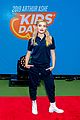 meg donnelly austin mahone hit the stage for arthur ashe kids day 03