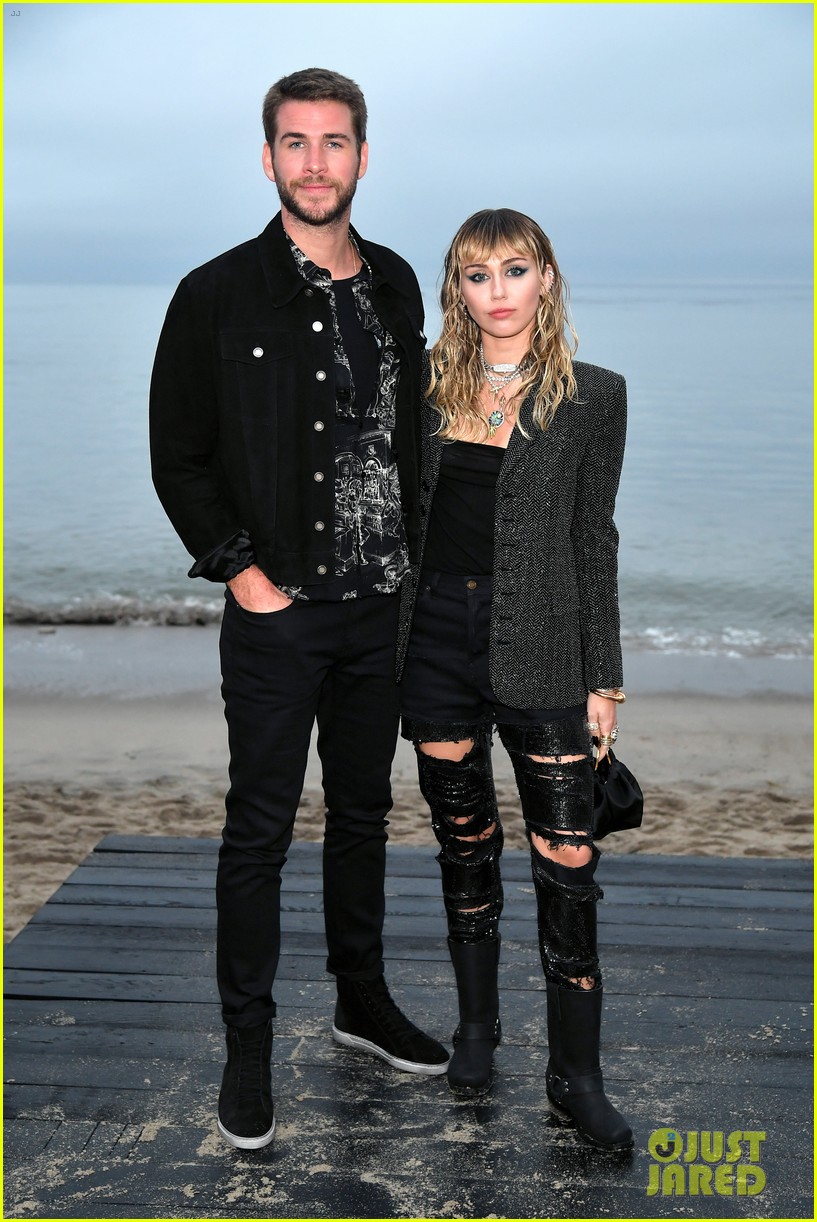 Miley Cyrus And Liam Hemsworth Separate After 8 Months Of Marriage Photo 1252872 Photo Gallery