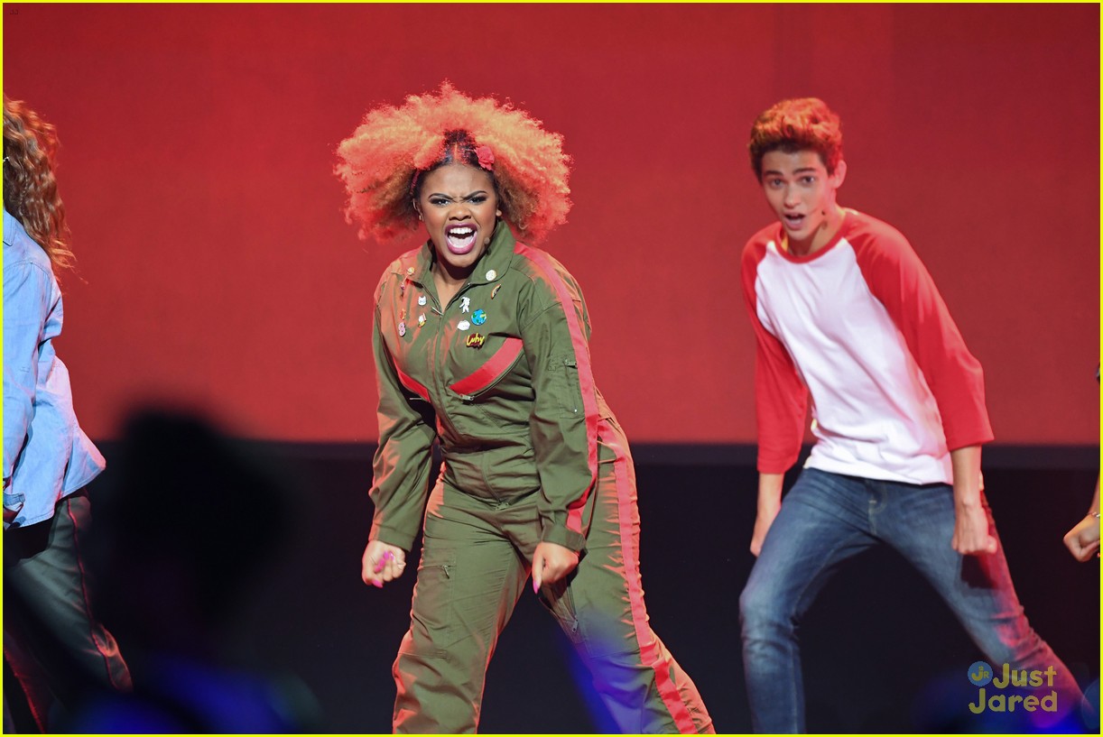 Full Sized Photo Of Corbin Bleu Hsm Series D23 Pics 07 Corbin Bleu Makes Surprise Appearance 7508