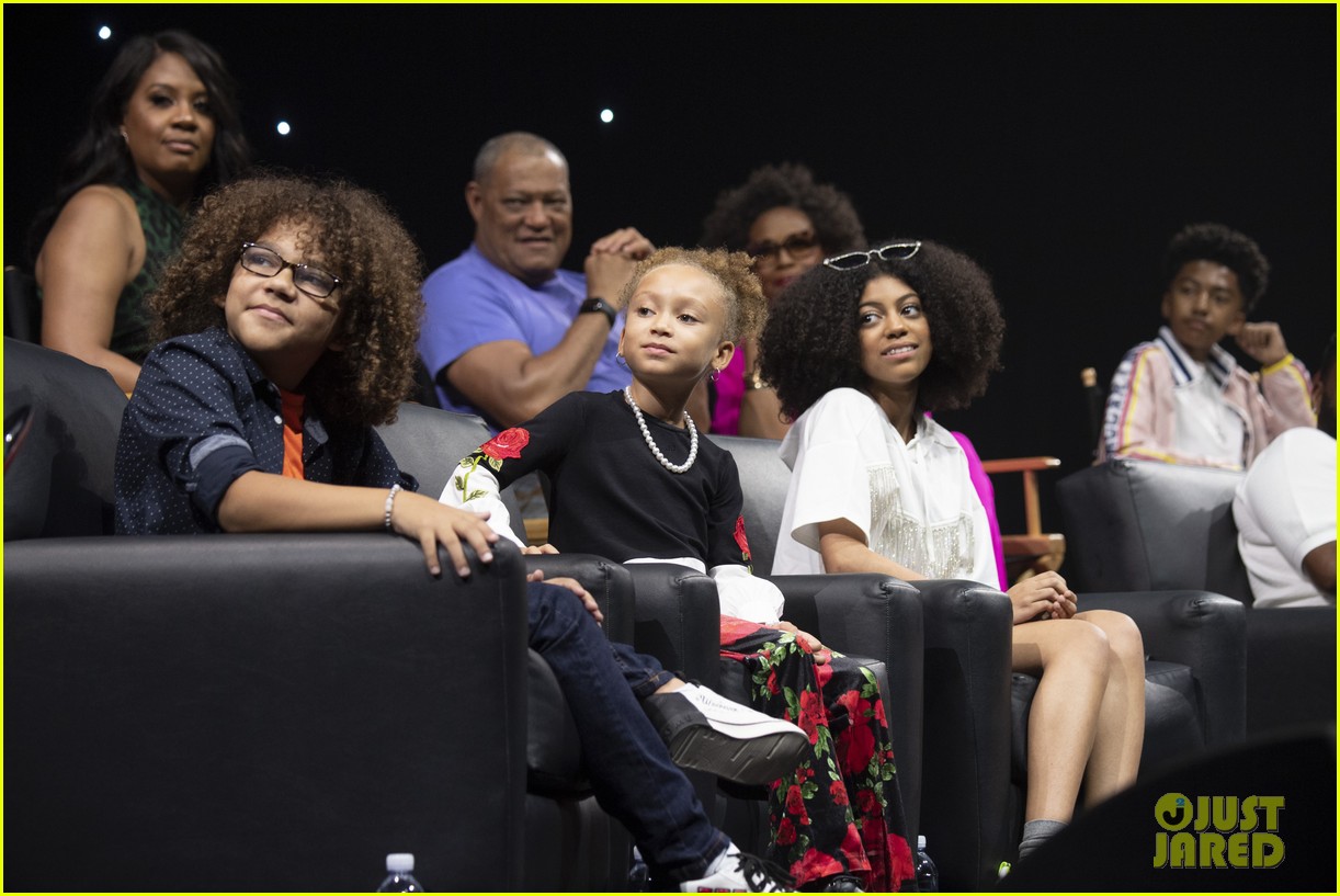 Full Sized Photo of grownish mixedish blackish casts d23 expo 28
