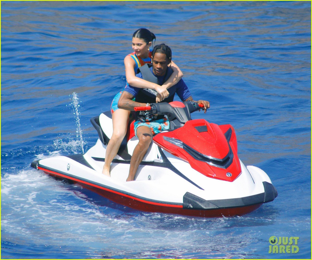 kylie jenner travis scott jet ski on her birthday 05