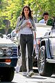 kendall jenner picks up drinks with friends at cha cha matcha 05