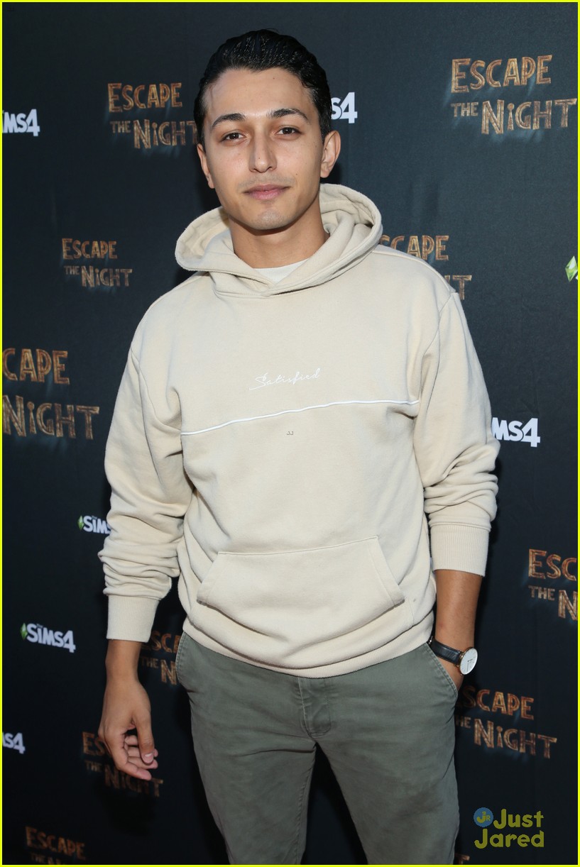 joey graceffa escape night event pics 26