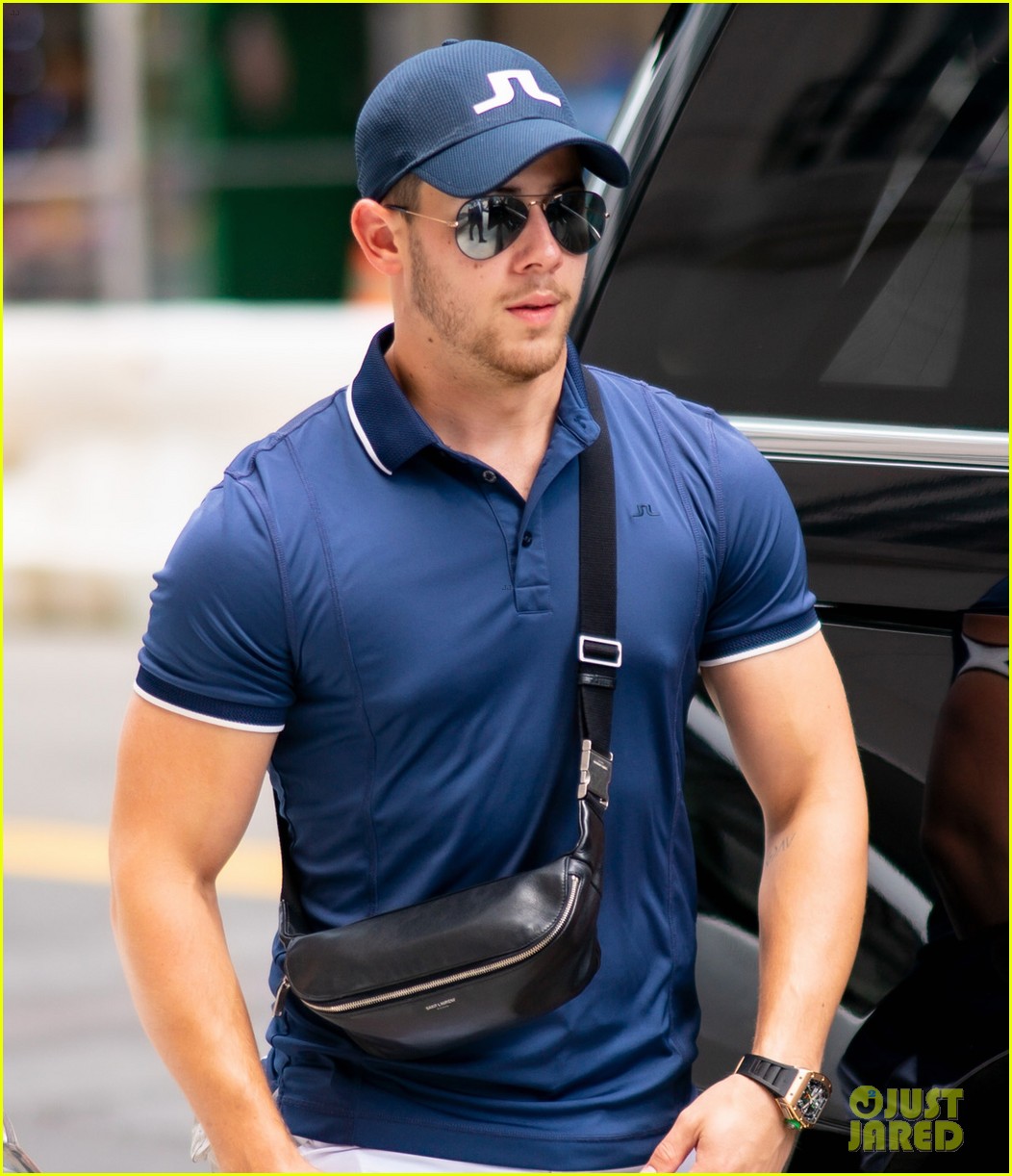 nick jonas looks muscular while heading to play golf 04