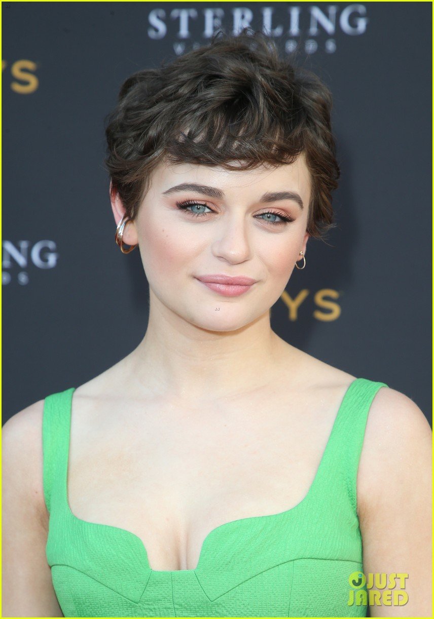 Joey King (in Hulu Green!) Brings 'The Act' to Television Academy's ...