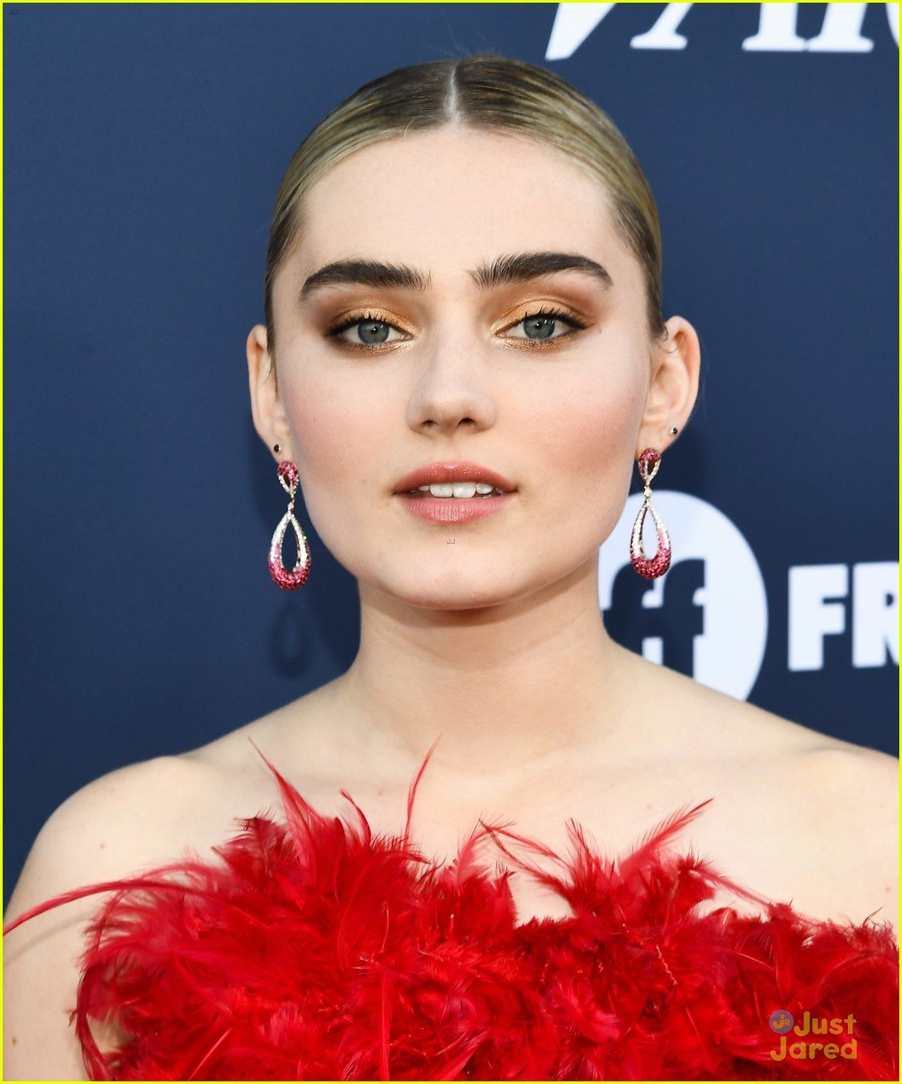 Full Sized Photo of sydney park hayley erin meg donnelly more poyh