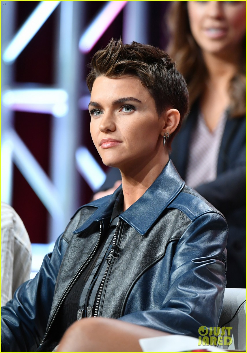 ruby rose batwoman confirmed to be jewish 18