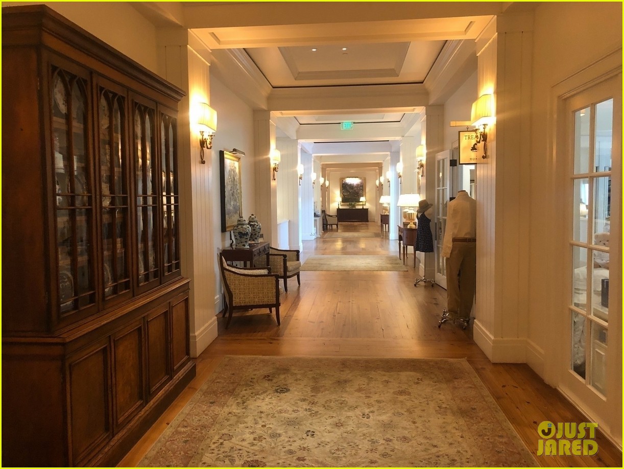 justin bieber hailey bieber wedding venue 24
