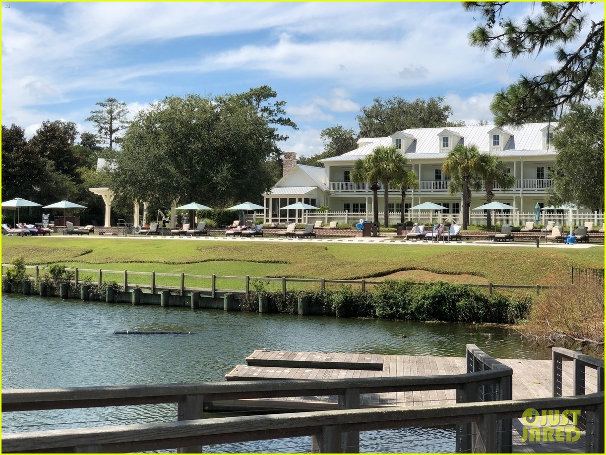 justin bieber hailey bieber wedding venue 45