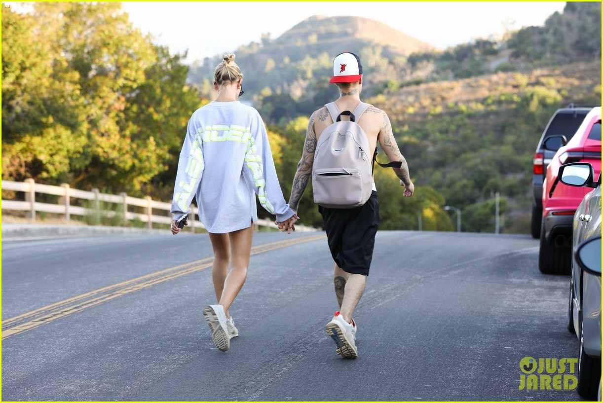 Shirtless Justin Bieber And Wife Hailey Hold Hands On Hike Photo 1257358 Photo Gallery Just