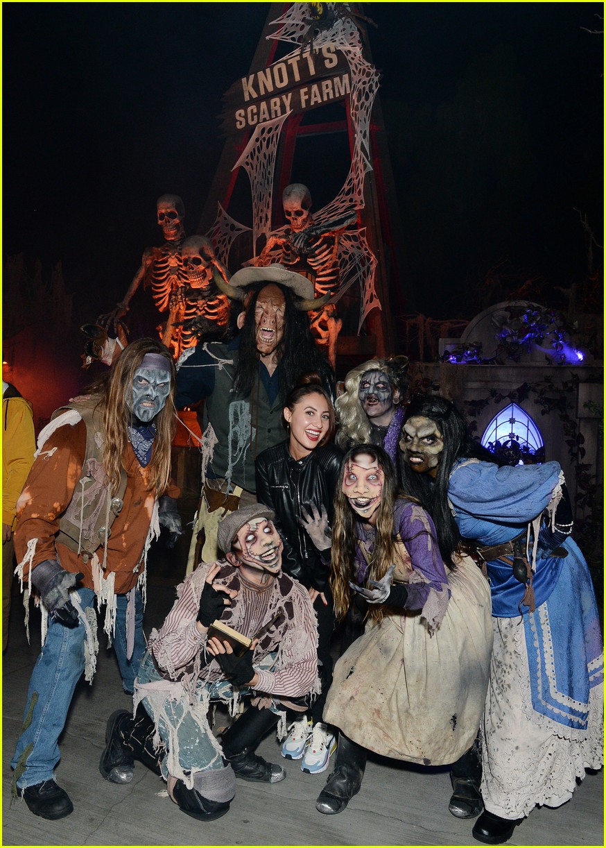 Haley Lu Richardson & Brett Dier Make New Friends at Knott's Scary Farm