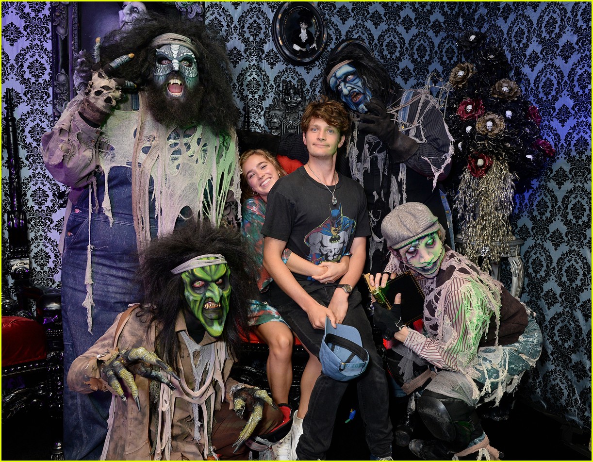 Haley Lu Richardson & Brett Dier Make New Friends at Knott's Scary Farm