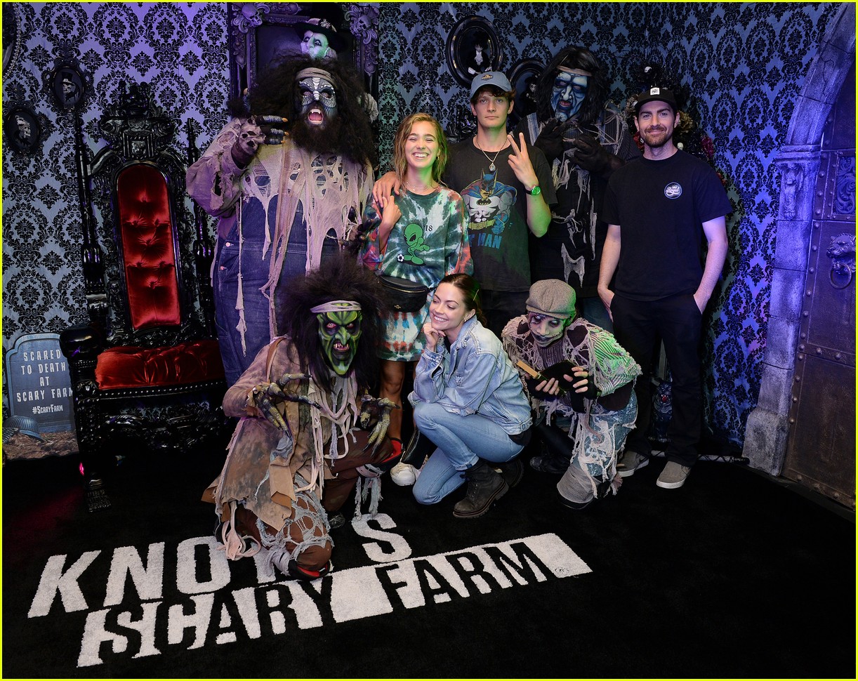 Haley Lu Richardson & Brett Dier Make New Friends at Knott's Scary Farm