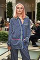 charlotte lawrence debuts pink hair at nyfw 11