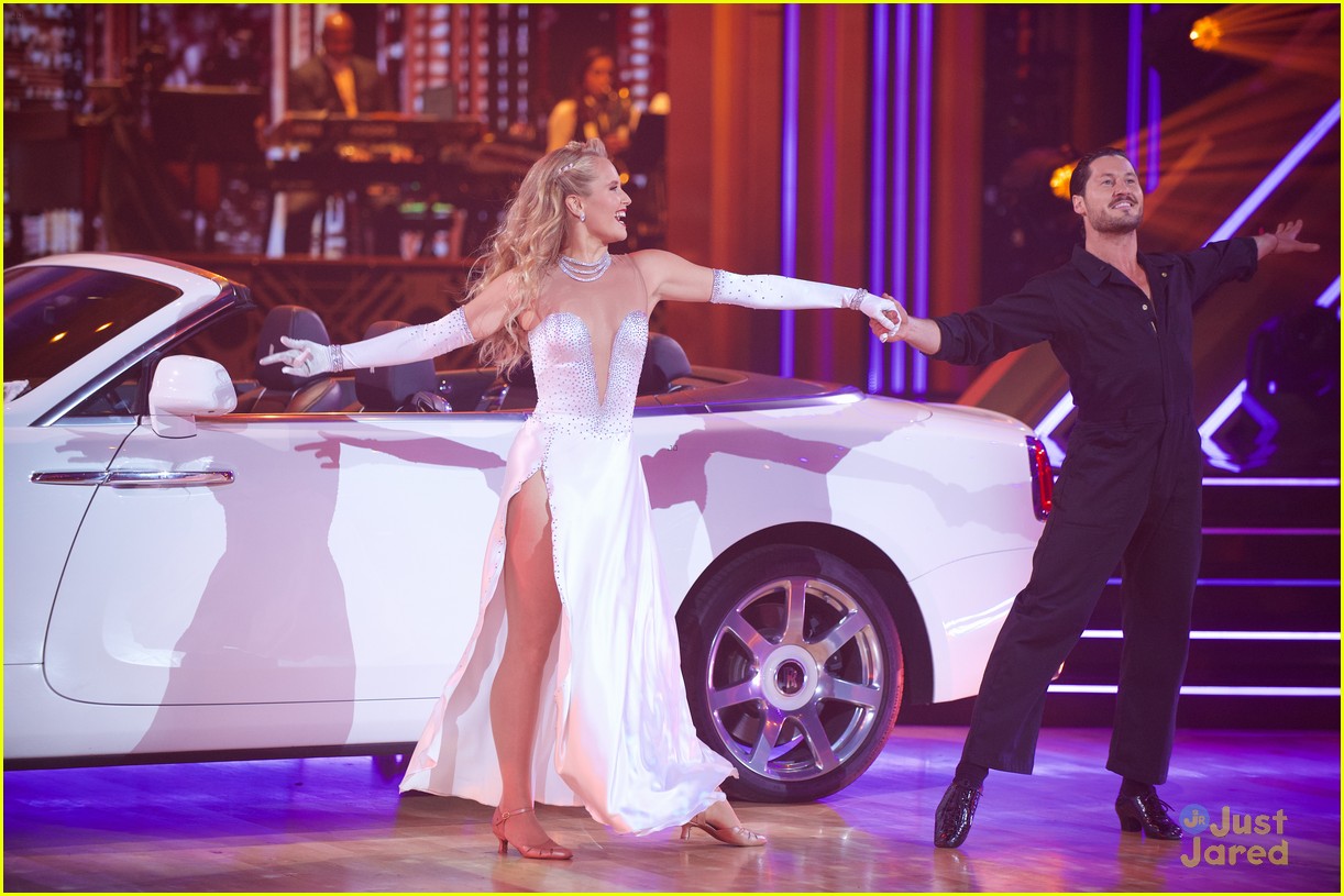 Full Sized Photo of dwts week two details voting season 28 23