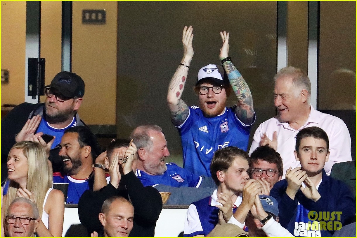 ipswich town kit ed sheeran