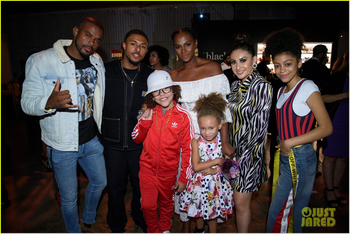 Full Sized Photo Of Grownish Stars Meet Mariah Carey At Embrace Your Ish Party 07 Chloe X Halle Francia Raisa Meet Mariah Carey At Embrace Your Ish Party Just Jared Jr