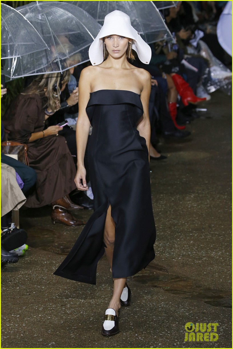 Gigi Hadid Walks In The Rain For Lanvin Fashion Show in Paris | Photo