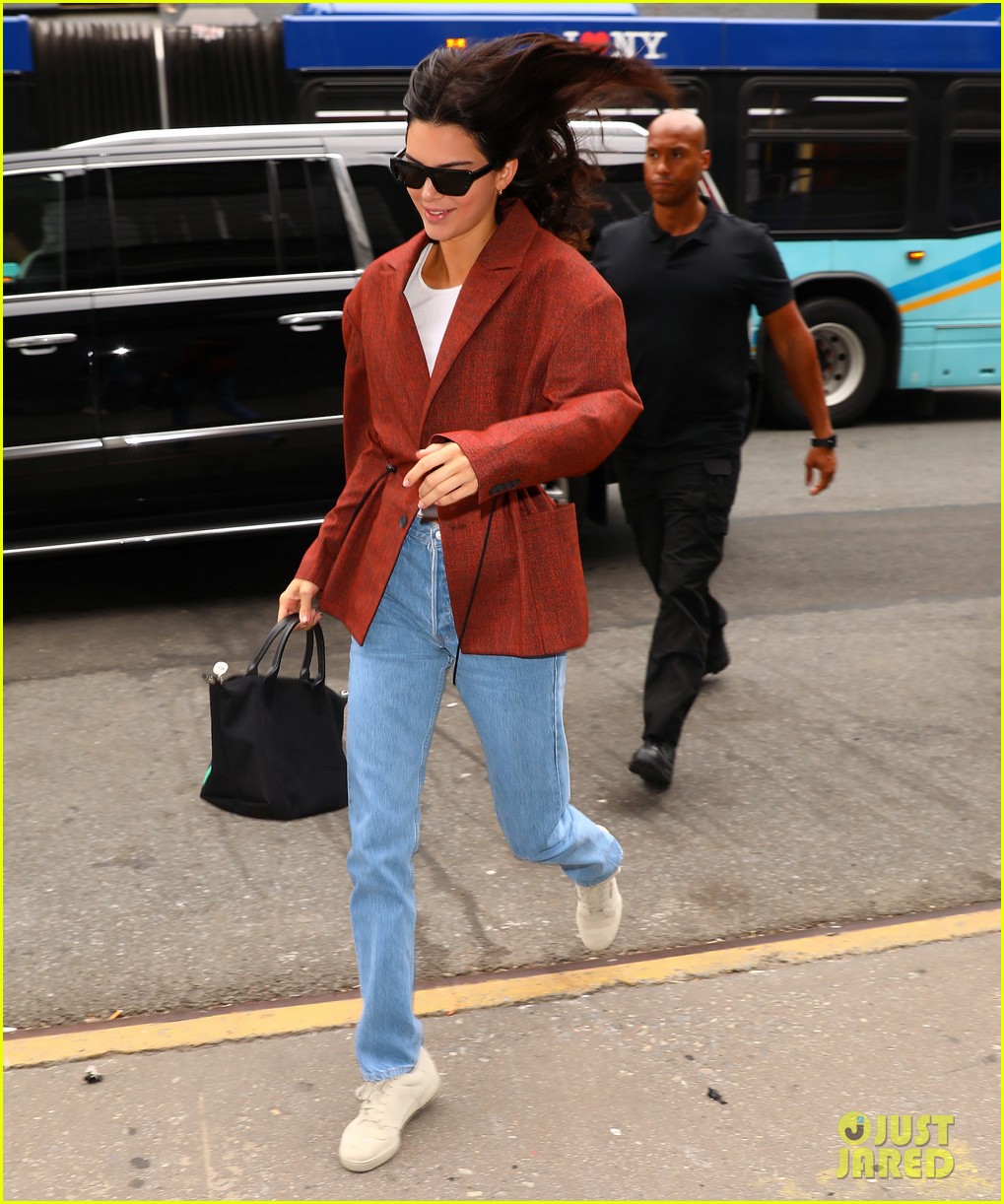 kendall jenner was so nervous to meet brad pitt kanye wests sunday service 10