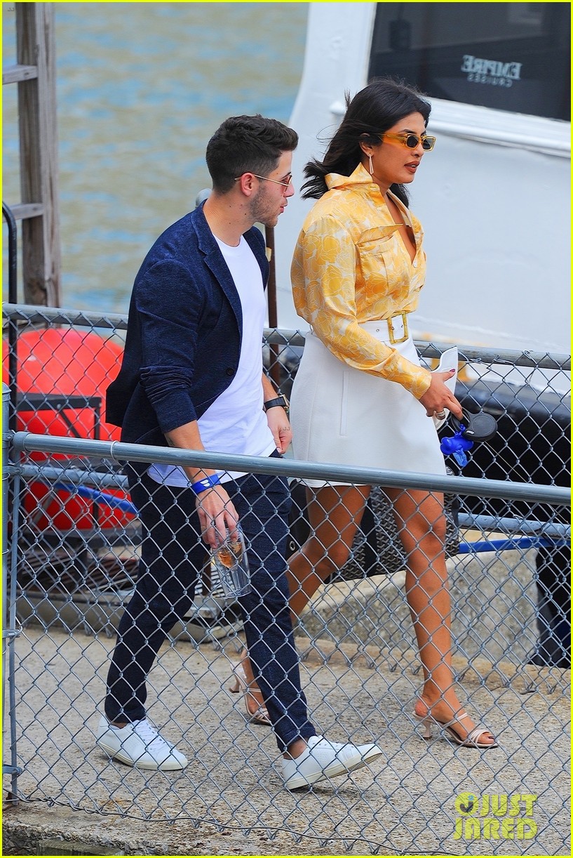 Full Sized Photo Of Nick Jonas Priyanka Chopra Joe Jonas Ride In Seaplane Joe Jonas Flies