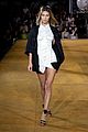 kendall jenner burberry fashion show 11