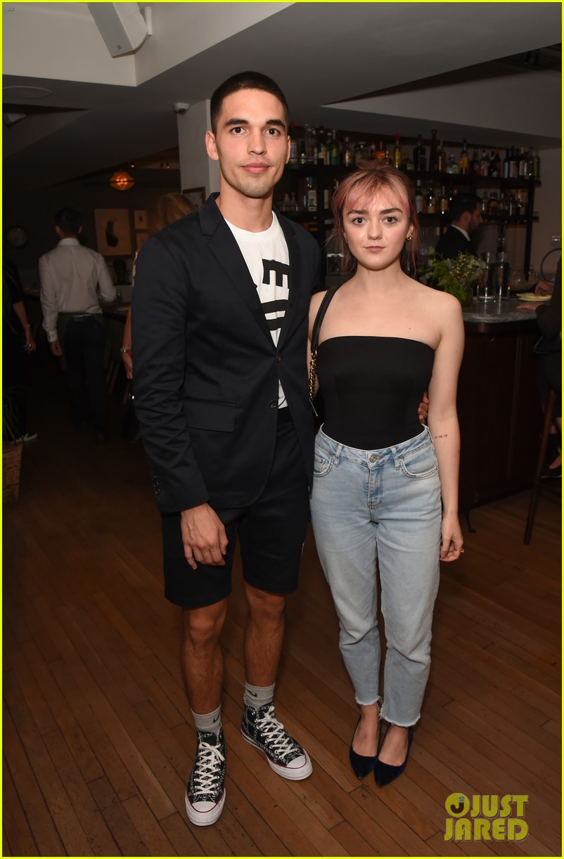 Maisie Williams Goes From NYFW to LFW with Boyfriend Reuben Selby