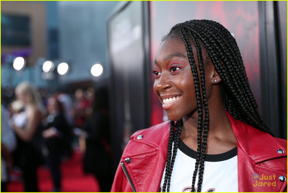 navia robinson more horror nights press night 13