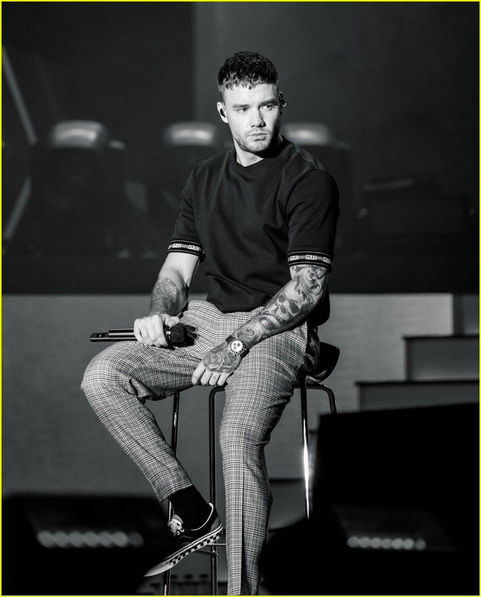 liam payne reunites with louis tomlinson in madrid 05
