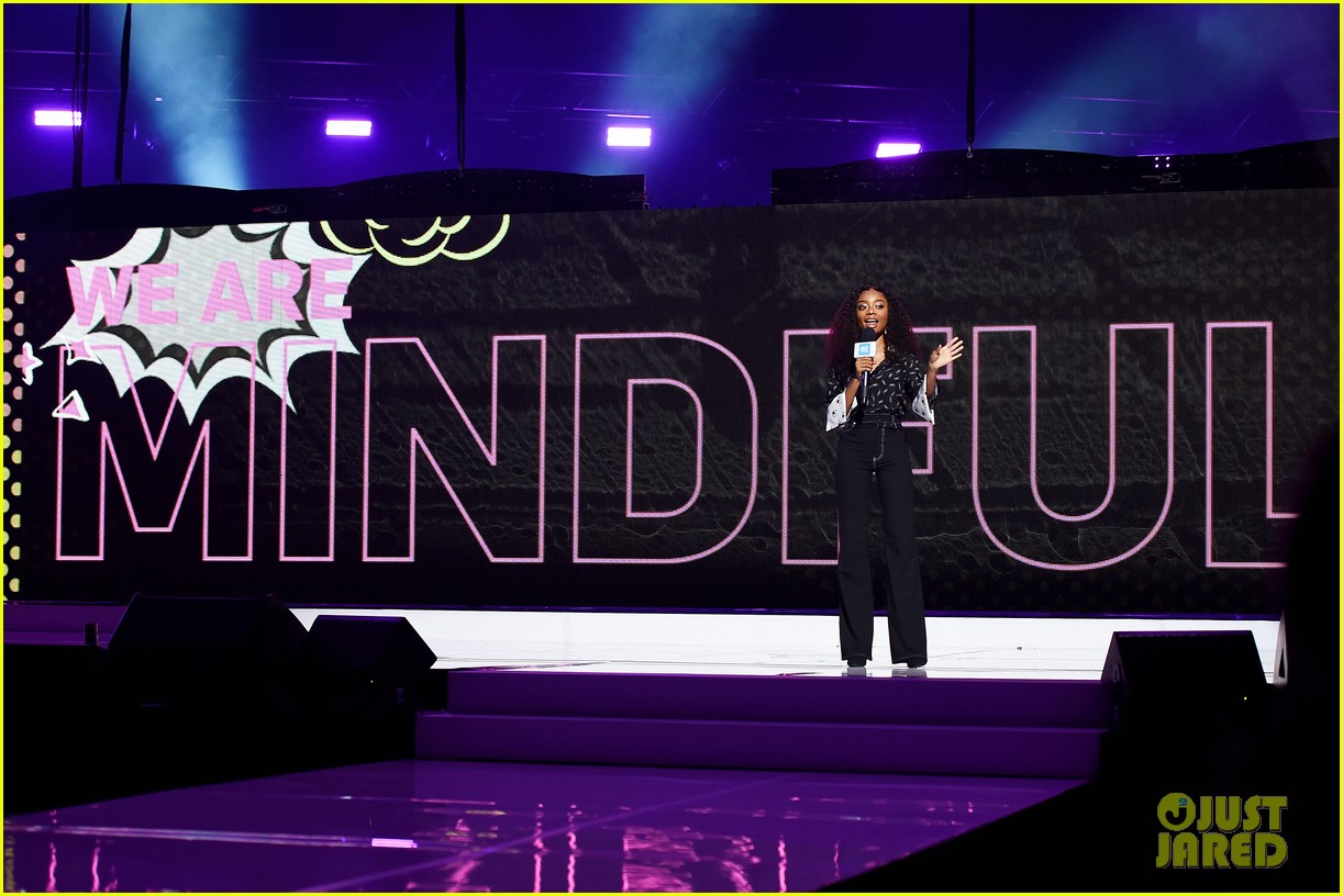 Skai Jackson & Sadie Sink Kick Off Festivities at We Day UN 2019 ...