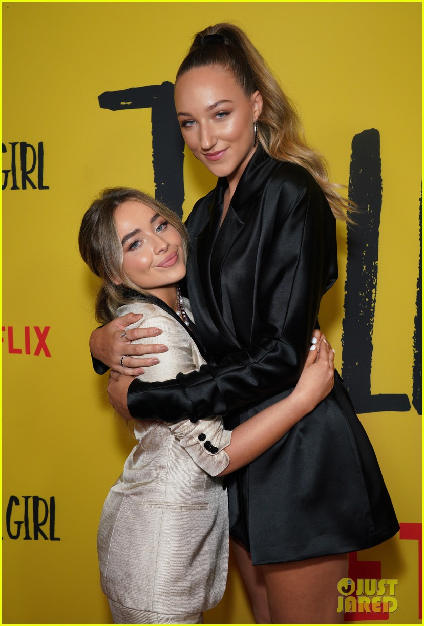 ava michelle sabrina carpenter tall girl premiere 36