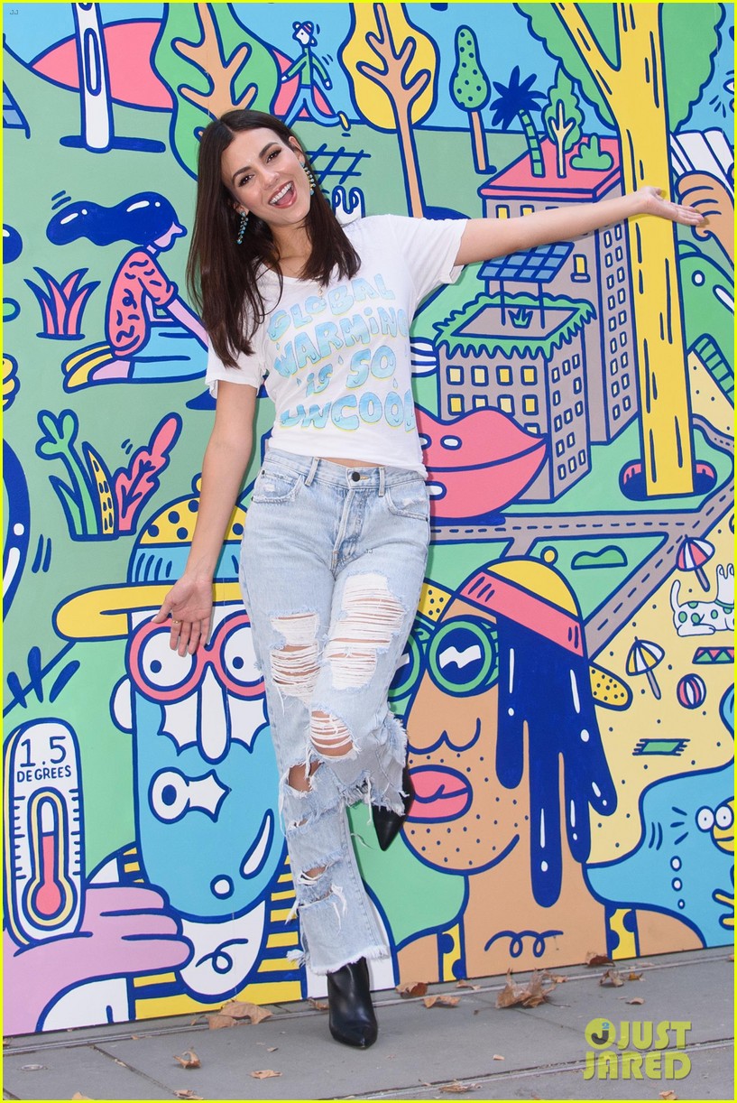 Victoria Justice Makes A Pledge To Help Save Planet Earth | Photo