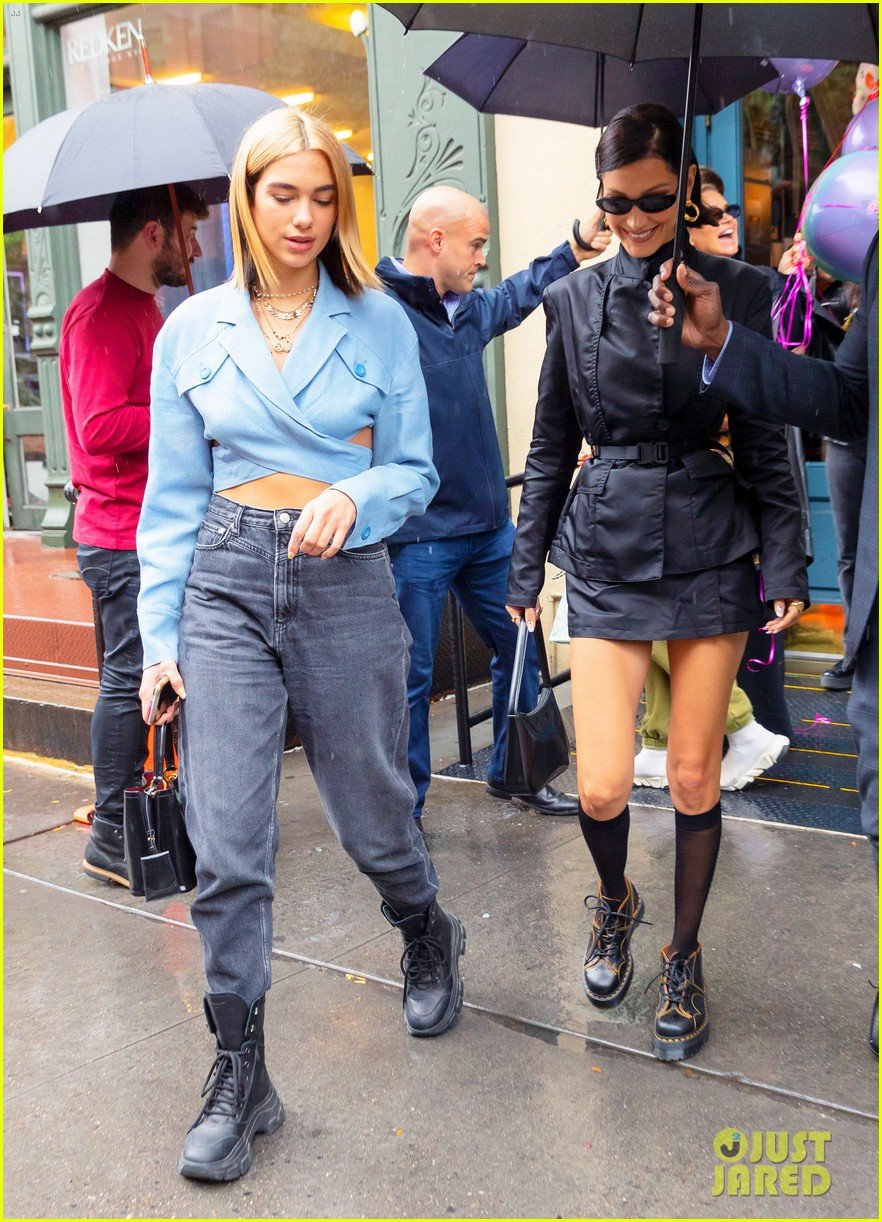 New Aunties Bella Hadid & Dua Lipa Step Out in New York!: Photo 4487607, Bella  Hadid, Dua Lipa Photos