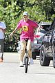 justin bieber falls off unicycle while learning how to ride 27