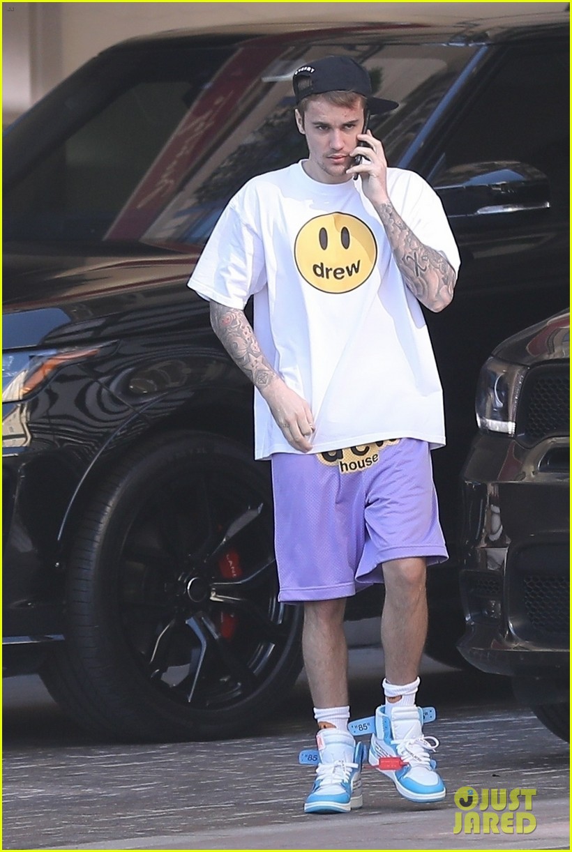 Full Sized Photo of hailey bieber trips justin bieber errands 01