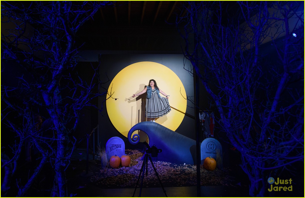 trevor jackson jordan buhat more celebs freeform halloween house 36