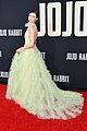 scarlett johansson thomasin mckenzie jojo rabbit la premiere 25