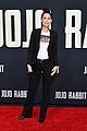 scarlett johansson thomasin mckenzie jojo rabbit la premiere 32