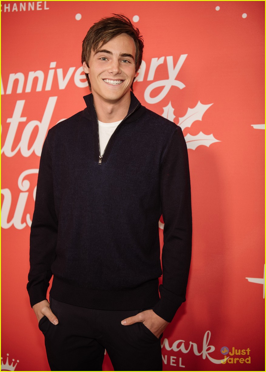 kevin quinn xmas love story hallmark premiere 02