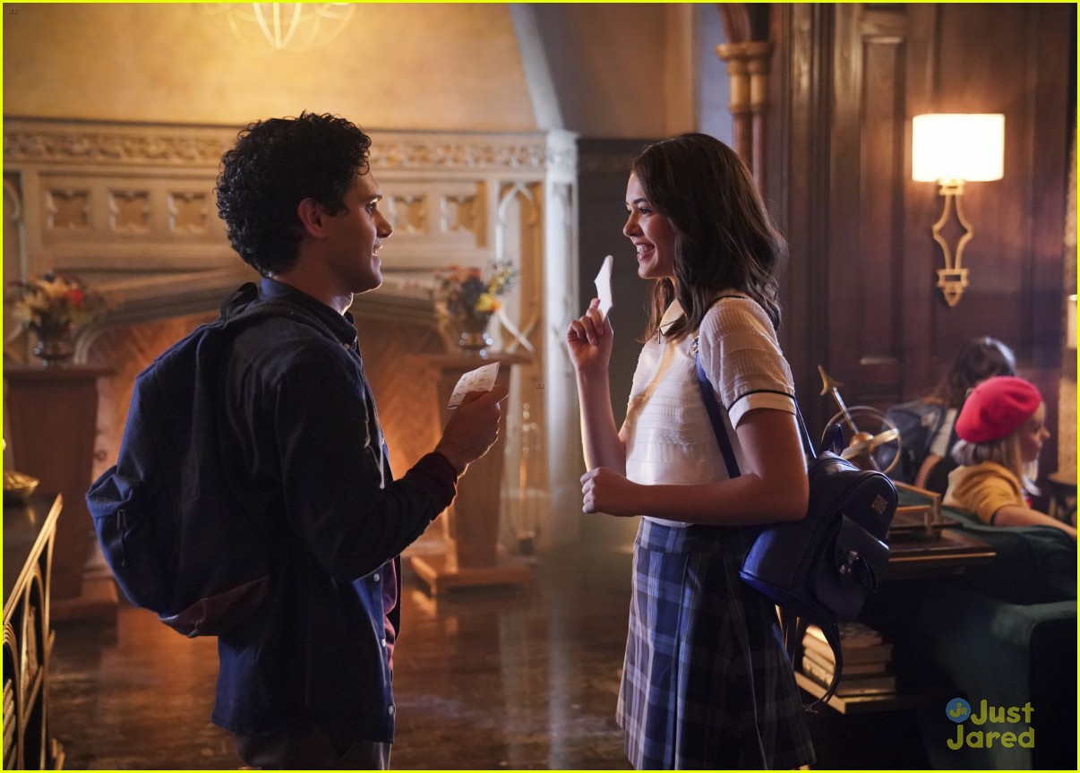 thomas doherty debut legacies ep tonight 15
