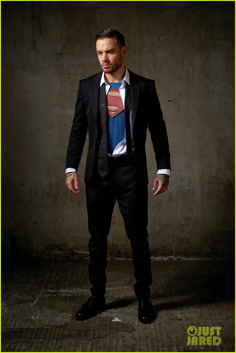 Liam Payne Looks Perfect as Superman in Clark Kent Mode! Photo