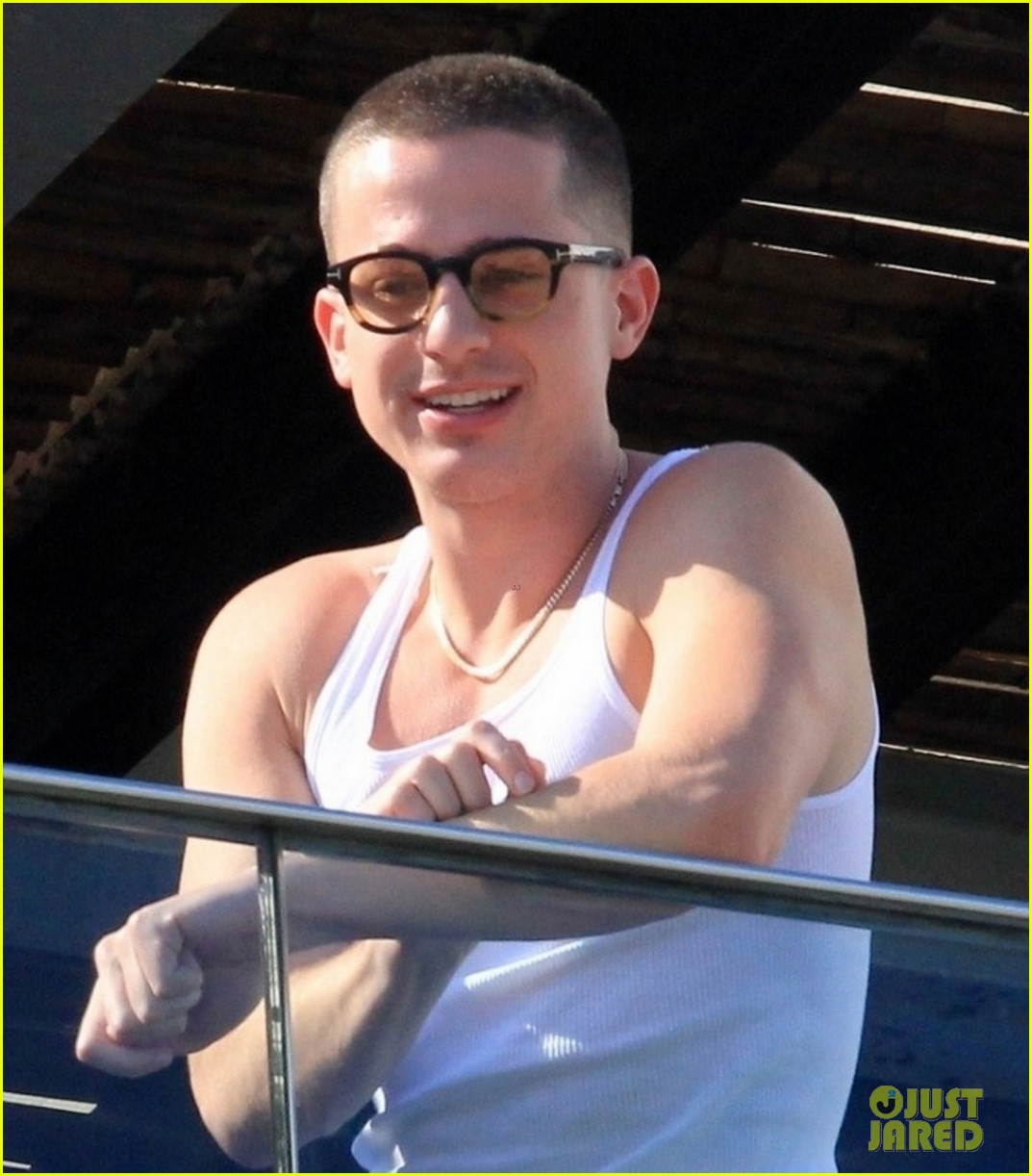 charlie puth hotel balcony 04