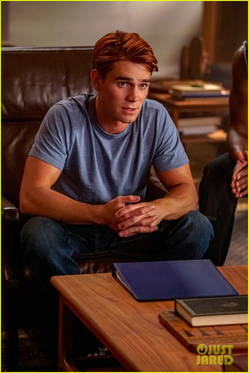 KJ Apa & Charles Melton Go Shirtless For a Car Wash On 'Riverdale