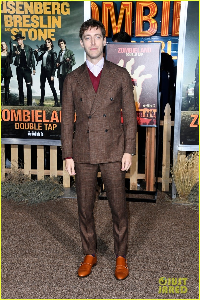 emma stone zoey deutch zombieland double tap premiere 19