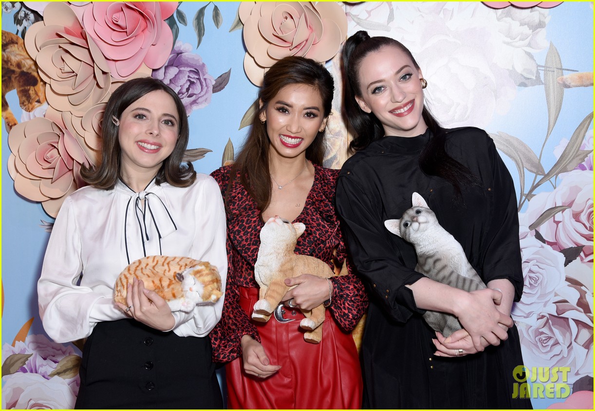 kat dennings brenda song ester povitsky bring dollface to 29rooms event 12